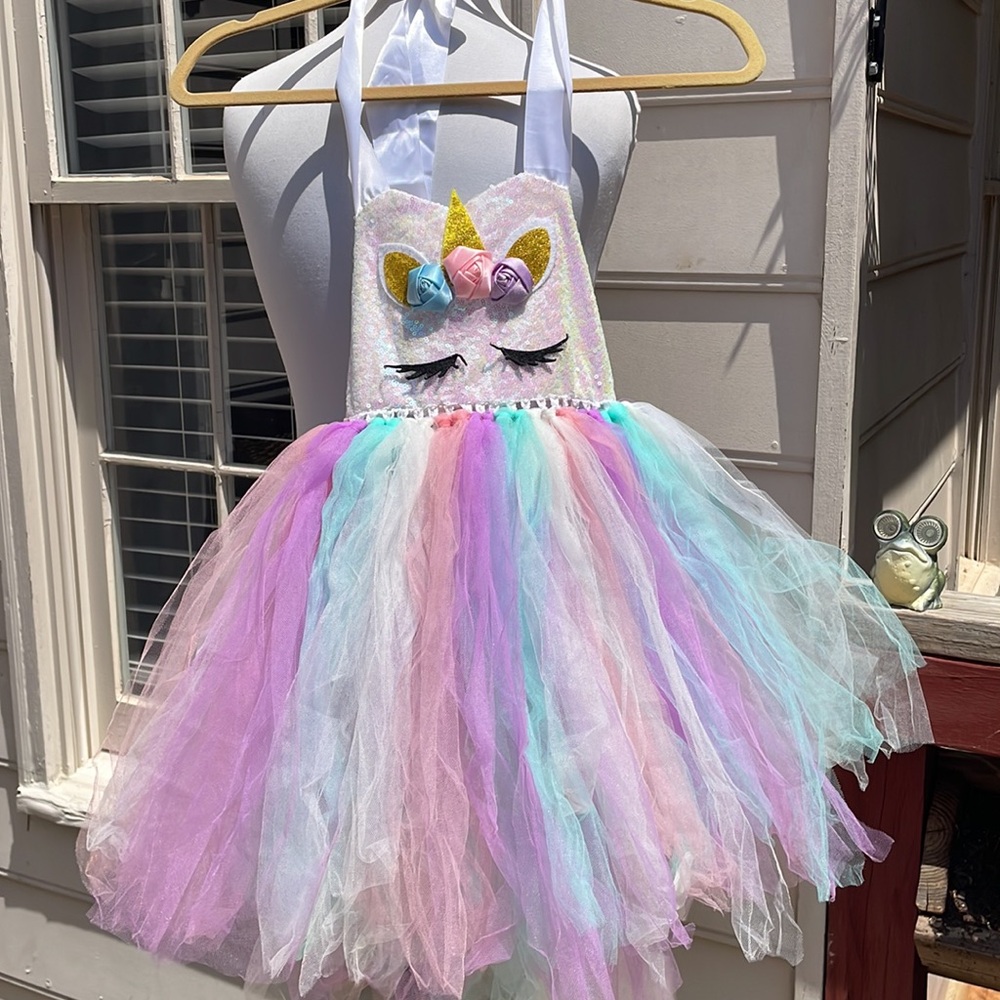 🦄🦄 NWT- Little Girls Unicorn Tutu Dress Size L